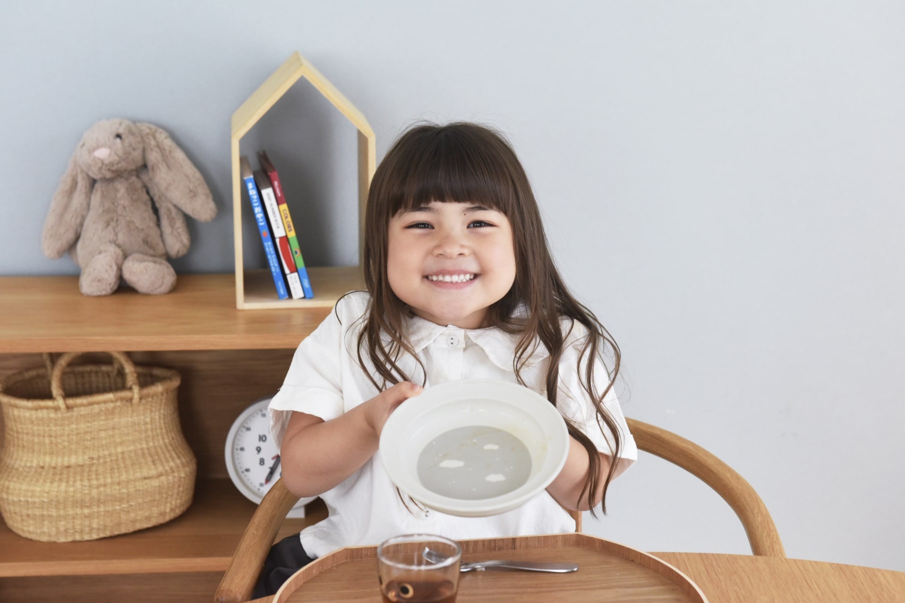 食べこぼしが減ってママも助かる！子どもとの食事に寄り添う「すくいやすうつわ」の話【インスタグラマーさんのもの選び】